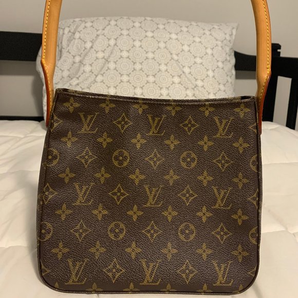 Louis Vuitton Handbags - Louis Vuitton Looping Handbag Monogram Canvas
